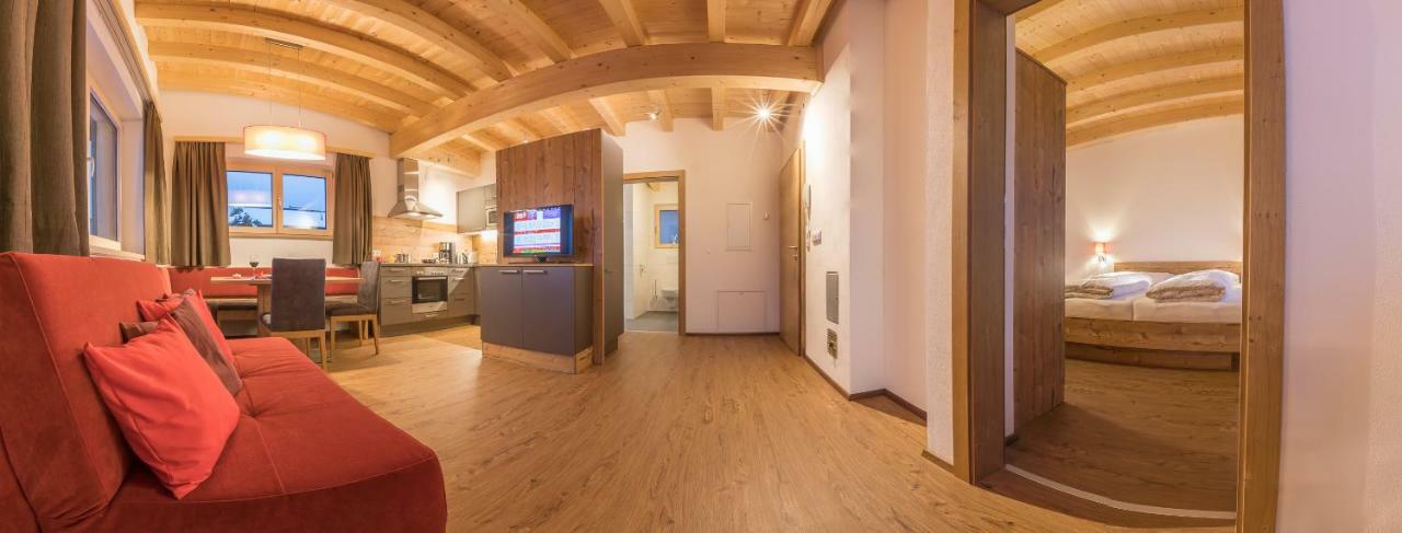 Apart Herzblut Mayrhofen Bagian luar foto